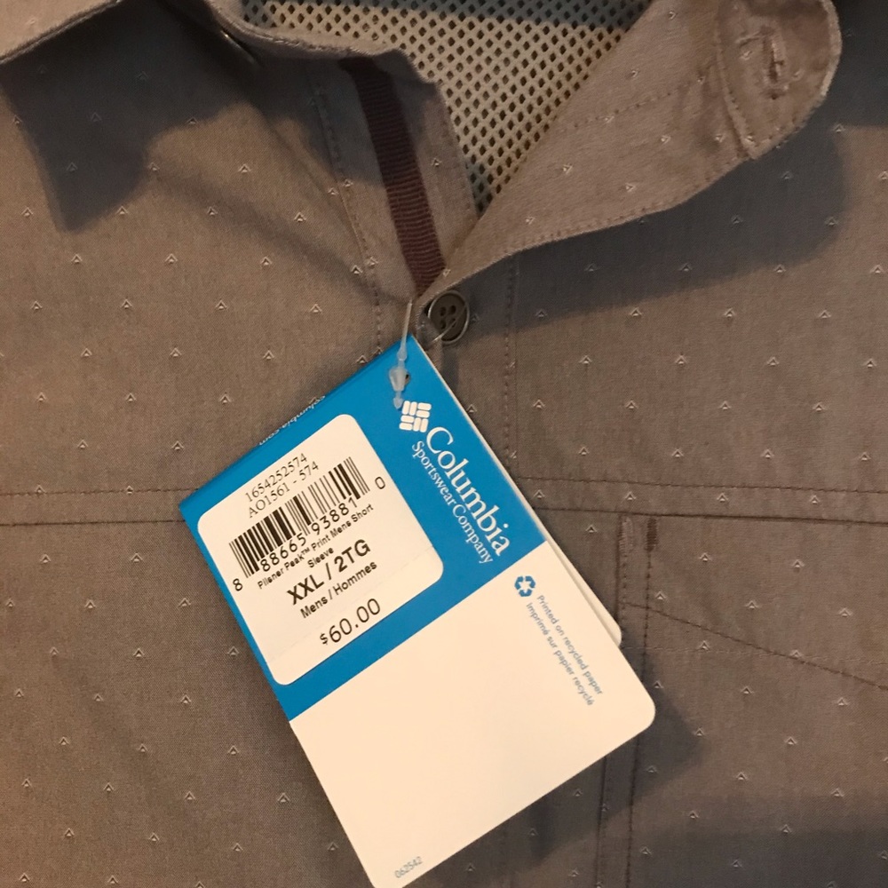 2XL Columbia PFG button-up short sleeve shirt.